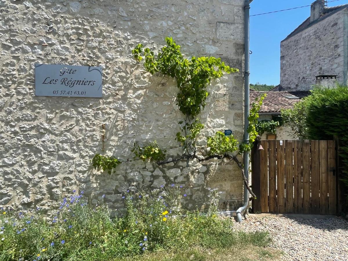 Les Regniers - 2 Gites Voisins Pour Familles Et Groupes Eynesse Exterior foto